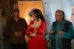 Nargis Bagheri, Pandit Birju Mahraj on the sets of film Pranali at Madh Fort on Feb 16th 2008 (61).jpg