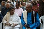 Lata Mangeshkar inaugurated Pichhwais of Shrinathji Exhibition (16).jpg