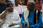 Lata Mangeshkar inaugurated Pichhwais of Shrinathji Exhibition (23).jpg