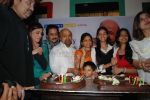 Kumar Sanu,Alka Yagnik at Sameer_s 50th birthday in Lokhandwala on Feb 24th 2008 (31).jpg