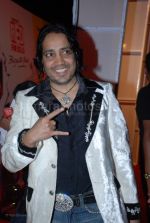 Mika Singh at Bajate Raho Red FM awards in Taj Land_s End on Feb 25th 2008 (66).jpg