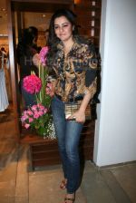 Mamta Kulkarni at the opneing of Chamomile by Kanchan and Vineet Dhingra at Khar on Feb 26 th 2008 (7).jpg