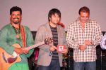 Raghu Dixit,Sanjay Dutt, Shekhar Ravjiani at the music launch of Raghu Dixit_s album in Bandra on Feb 26th 2008 (14).jpg