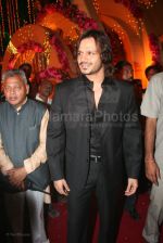 Vivek Oberoi at Chief Minister Vilasrao Deshmukh son, Amit_s wedding with TV actress Aditi Pratap Ghorpade in Mahalaxmi Race Course on 29th feb 2008 (7).jpg