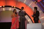 Kajol, Ajay Devgan at the finals of Lil Champs on 1st March 2008 (9).jpg
