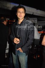 Aryan Vaid at director Neeraj Pathak_s birthday bash in Sahara Star on March 3rd 2008(11).jpg