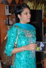 Priya Dutt launches Ritika Sahni_s album Namee in Infiniti Mall on March 3rd 2008(1).jpg
