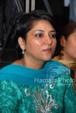 Priya Dutt launches Ritika Sahni_s album Namee in Infiniti Mall on March 3rd 2008(20).jpg