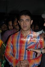 Aamir Khan at Sixteen Nine International Film Festival in Pravin Gandhi college of management on March 4th 2008(5).jpg