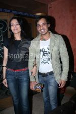 Gauri,Yash Tonk at Makrand Deshpande_s birthday in RIO lounge on March 5th 2008(53).jpg