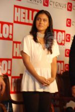 Kajol launches Hello magazine cover in Sutra Lounge on March 6th 2008(22).jpg