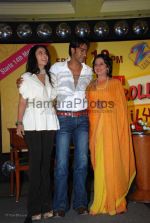 Kajol,Ajay Devgan,Tanuja at Zee_s new show Rock N Roll Family hosted by Sharad Kelkar in JW Marriott on March 6th 2008(38).jpg