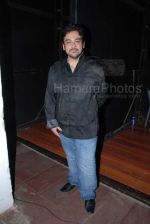 Adnan Sami at fund raise event for poor musicians at the Nehru Centre on March 7th, 2008 (7).jpg