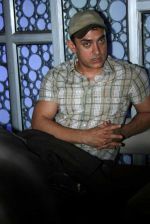 Aamir Khan at Valu in Cinemax on March 8th 2008(11).jpg