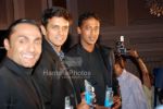 Rahul Bose. Rahul Dravid and Mahesh Bhupati at the Gillette Mach3 Turbo Comfort Challenge in  Hilton on March 11th 2008(7).jpg