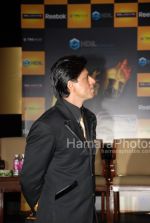 Shahrukh Khan at launch of Kolkata Knight Riders in Taj Lands End on 13 March 2008 (8).jpg