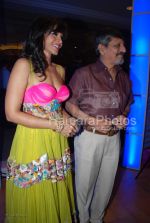 Manasi Scott with Amol Palekar at MAMI Festival closing night in JW Marriott on March 13th 2008(12).jpg