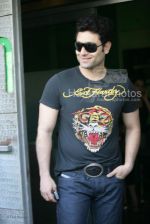 Shiney Ahuja on the sets of film Hijack at Poison on March 15th 2008 (11).jpg