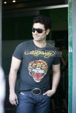 Shiney Ahuja on the sets of film Hijack at Poison on March 15th 2008 (12).jpg