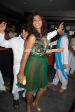 Sandhya Shetty at Holi Ke Rang bash in Vie Lounge on March 19th 2008(8).jpg