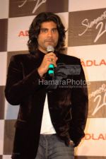 Sikander Kher at the Summer 2007 first look in The Club on March 25th 2008(79).jpg