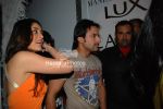 Saif Ali Khan, Kareena Kapoor at Manish Malhotra Show in LIFW on 29th 2008(122).jpg
