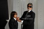 Amitabh Bachchan with Aishwarya Majumdar at the promo shoot of Chhote Ustaad Finale(7).jpg