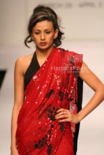 Model walks on the ramp for  Anand Kabra at Lakme India Fashion Week on April 1st 2008(9).jpg