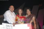 Aishwarya Majumdar with her Father and Mother at Chhote Ustad finals.jpg