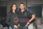 Neelam with Ronit Roy at Sansui Awards success bash in The Club on April 7th 2008 (46).jpg