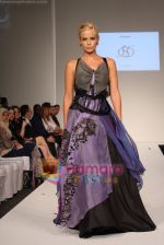 Model showcasing Nili Zahar_s Luxurious line of designer collection at Dubai Fashion Week on April 11th 2008 (18).JPG