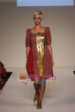 Model showcasing Raakhee Raipancholas Luxurious line of designer collection at Dubai Fashion Week on April 11th 2008 (11).JPG