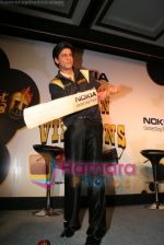 Shahrukh Khan at music launch of Nokia 2 Hot 2 Cool for Kolkata Knight Riders in Taj Land;s End on April 16th 2008 (21).jpg