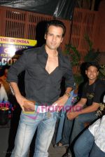 Rohit Roy at Wyclef Jean show hosted by Aaadesh Shrivastava in Aurus on April 20th 2008 (2).jpg