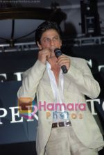 Shahrukh Khan ties up with Shopper Stop for their new campaign - _Start Something new_ in ITC Grand Maratha on April 23rd 2008 (10).jpg