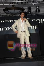 Shahrukh Khan ties up with Shopper Stop for their new campaign - _Start Something new_ in ITC Grand Maratha on April 23rd 2008 (7).jpg