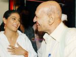  Kajol hold special screening of U Me Aur Hum for Old Age Home in PVR on April 24th 2008 (3).JPG