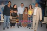 Nagesh Kukunoor, Shailendra Singh, Divya Khosla Kumar,Anahita Nair, Ajay Kapoor at the Launch of _Aashayein_ first look in Vie Lounge on April 29th 2008(4).JPG