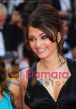 Actresses Aishwarya Rai arrive at the Blindness premiere during the 61st Cannes International Film Festival on May 14, 2008 in Cannes, France (.jpg