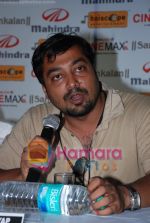Anurag Kashyap at Sankalan writer_s workshop  in Cinemax on May 19th 2008(2).JPG