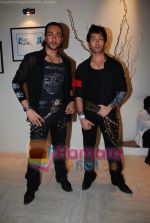 Adhyayan Suman, Nakuul Mehta At the Location of film HAAL-E-DIL in Filmistan on May 25th 2008.jpg