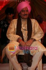Vinod Khanna on the sets of Channel 9X Mere Apne in Jogeshwari on May 26th 2008(4).JPG