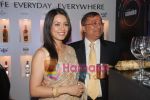 Mahima Chaudhary, Asif Adil at the annual Alcohol and Beverages awards nite in Hilton Hotel, Mumbai on May 31st 2008 (3).JPG
