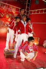 Mithun Chakraborty on the sets of Zor Lagaa Ke ..... Haiya in Film City on June 2nd 2008(31).JPG