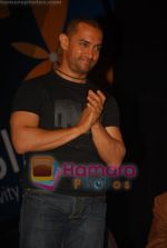 Aamir Khan at Grand Finale of the 10th Osian_s Cinefan Film Festival in Mumbai, NCPA on June 14th 2008 (29).JPG