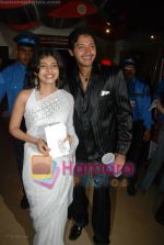 Shreyas Talpade with wife at the premiere of Sanai Chaughde in PVR on 20th June 2008(2).JPG
