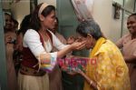 Rani Mukherjee on a road trip to promote Thoda Pyaar Thoda Magic on July 1st 2008(47).JPG