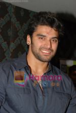 Nikitin Dheer at Mid-Day anniversary bash in Blue Sea on July 2nd 2008(2).JPG