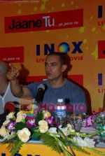 Aamir Khan at Jaane Tu Ya Jaane Na team at Inox on July 4th 2008(11).JPG