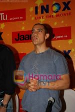 Aamir Khan at Jaane Tu Ya Jaane Na team at Inox on July 4th 2008(2).JPG